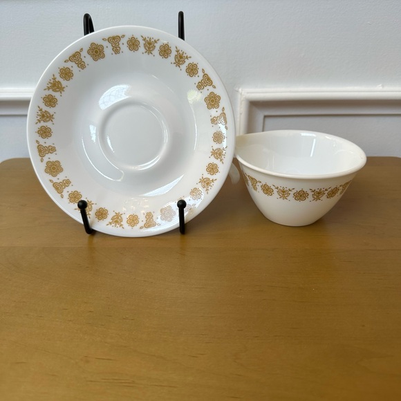 Corelle - Picture 4 of 7